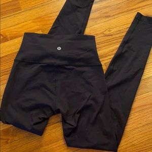Lululemon Wunder Under leggings- Black
